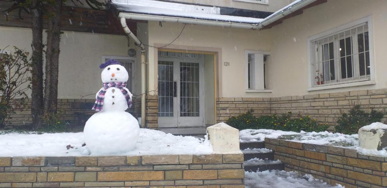 Hostel Arrayan Bariloche المظهر الخارجي الصورة