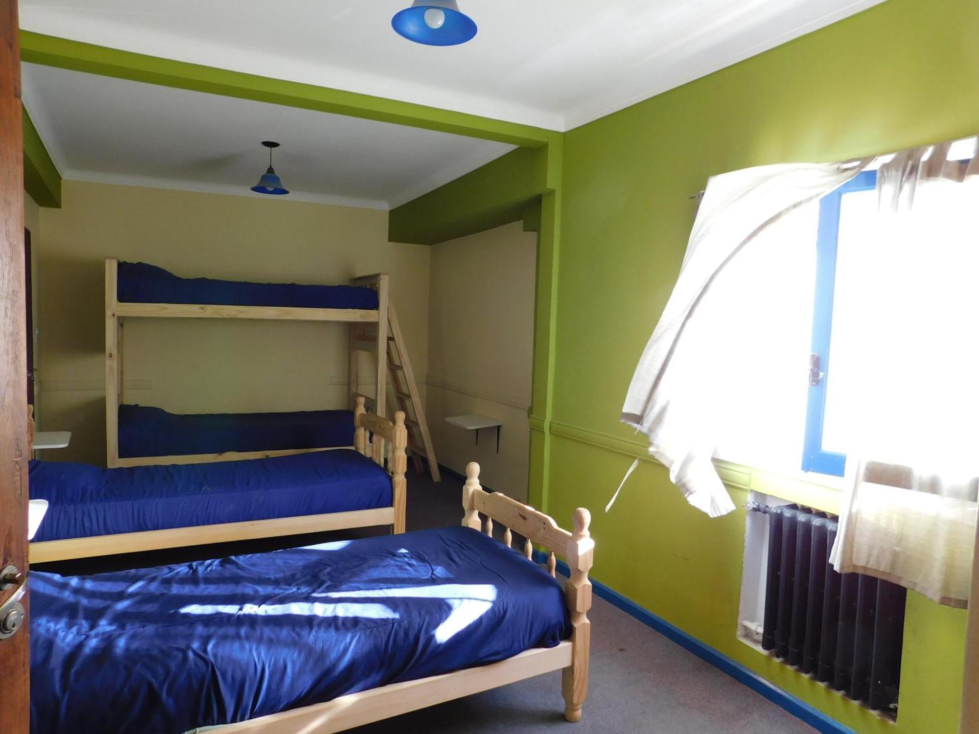 Hostel Arrayan Bariloche الغرفة الصورة