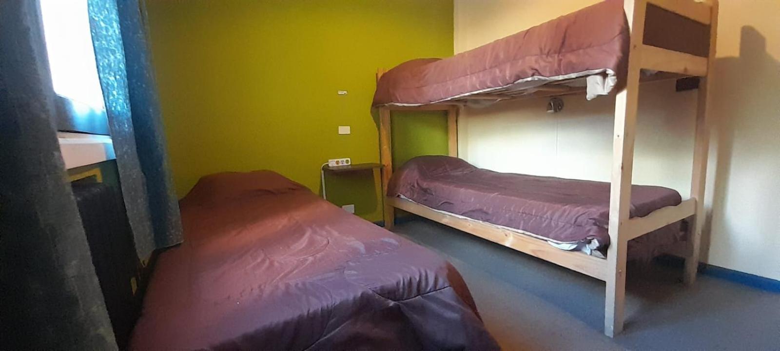 Hostel Arrayan Bariloche الغرفة الصورة