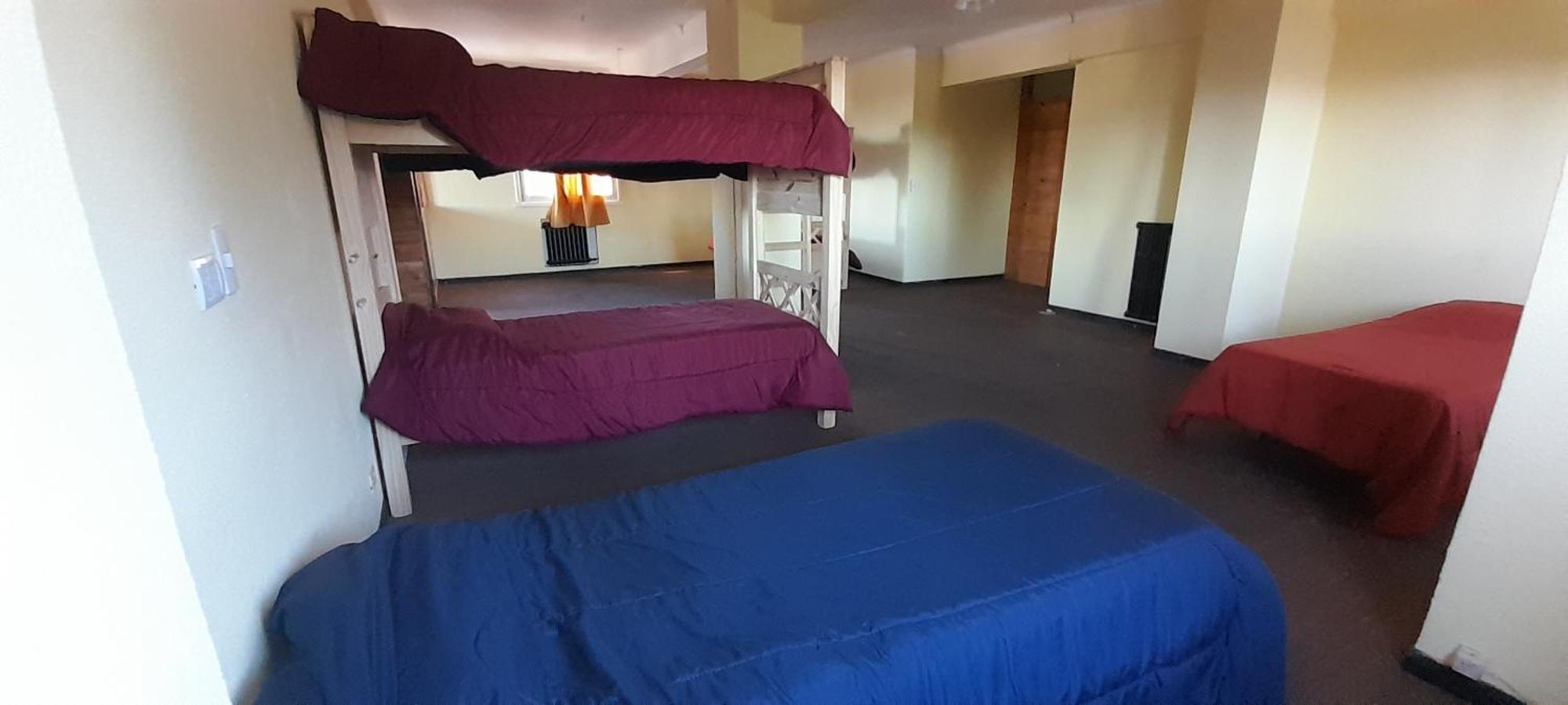 Hostel Arrayan Bariloche الغرفة الصورة