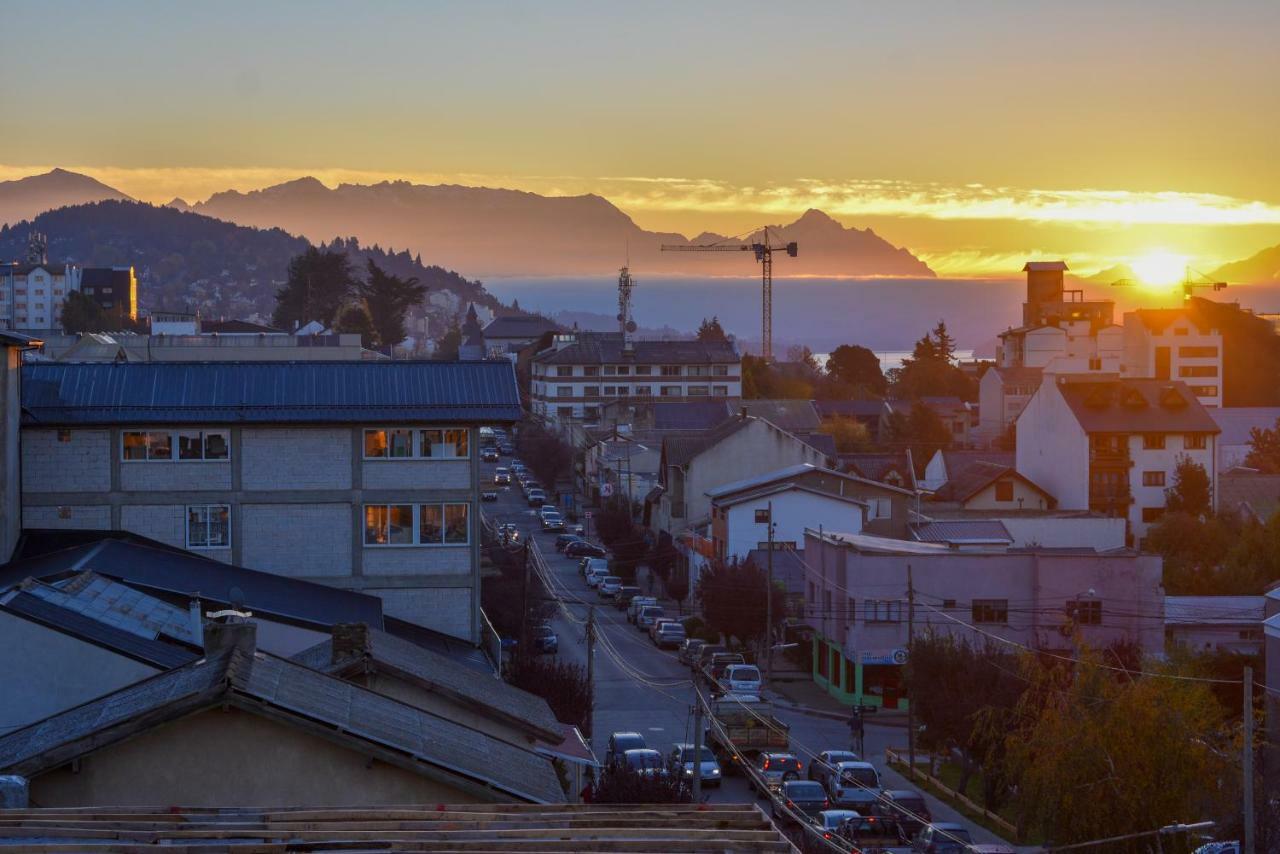 Hostel Arrayan Bariloche المظهر الخارجي الصورة